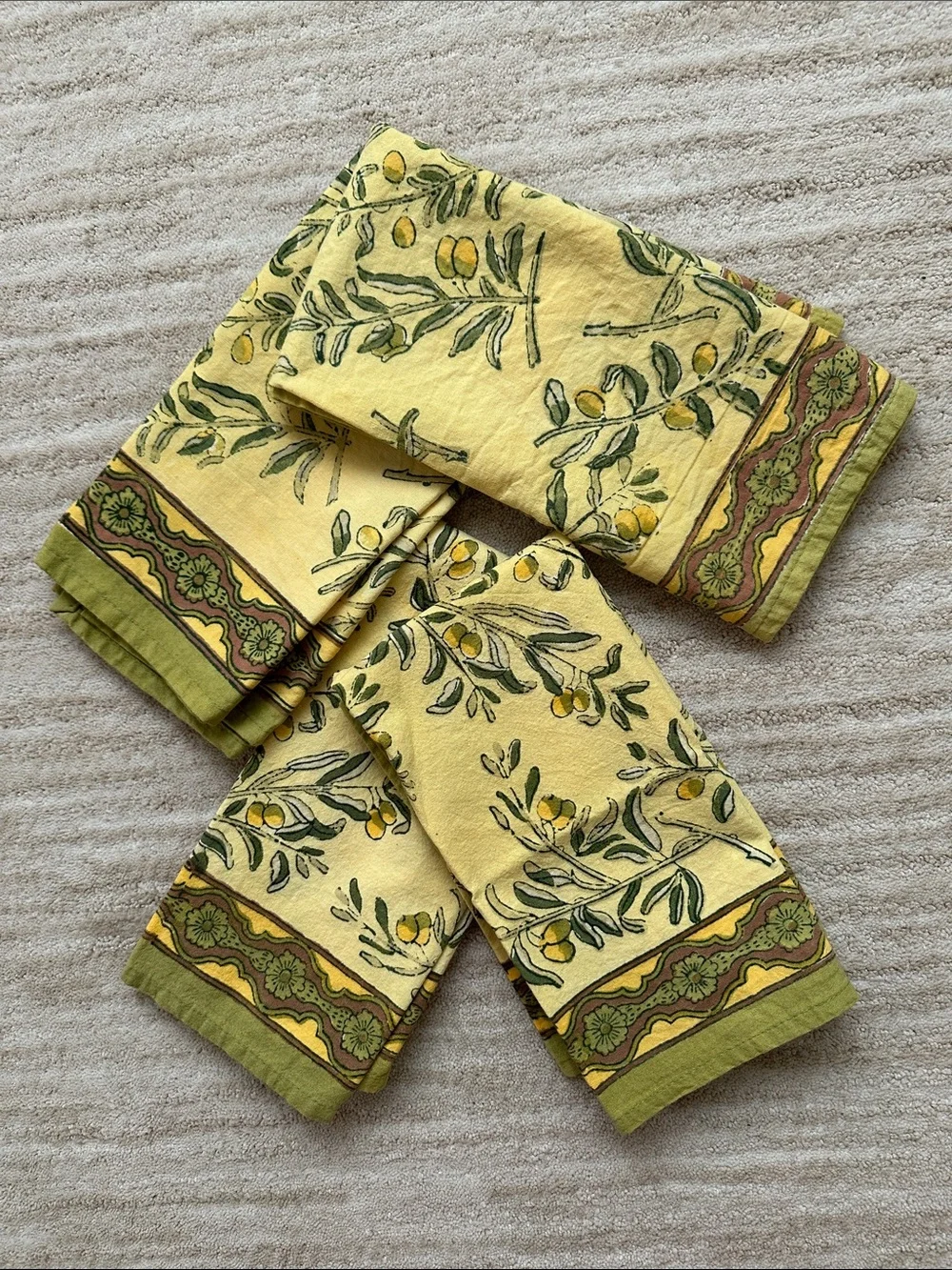 Set of 4 Couleur Nature Olive Tree Napkins Yellow/Green Designed by Bruno Lamy